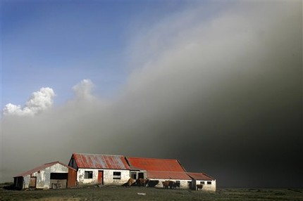 iceland ash cloud 2