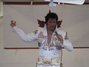 Elvis 33